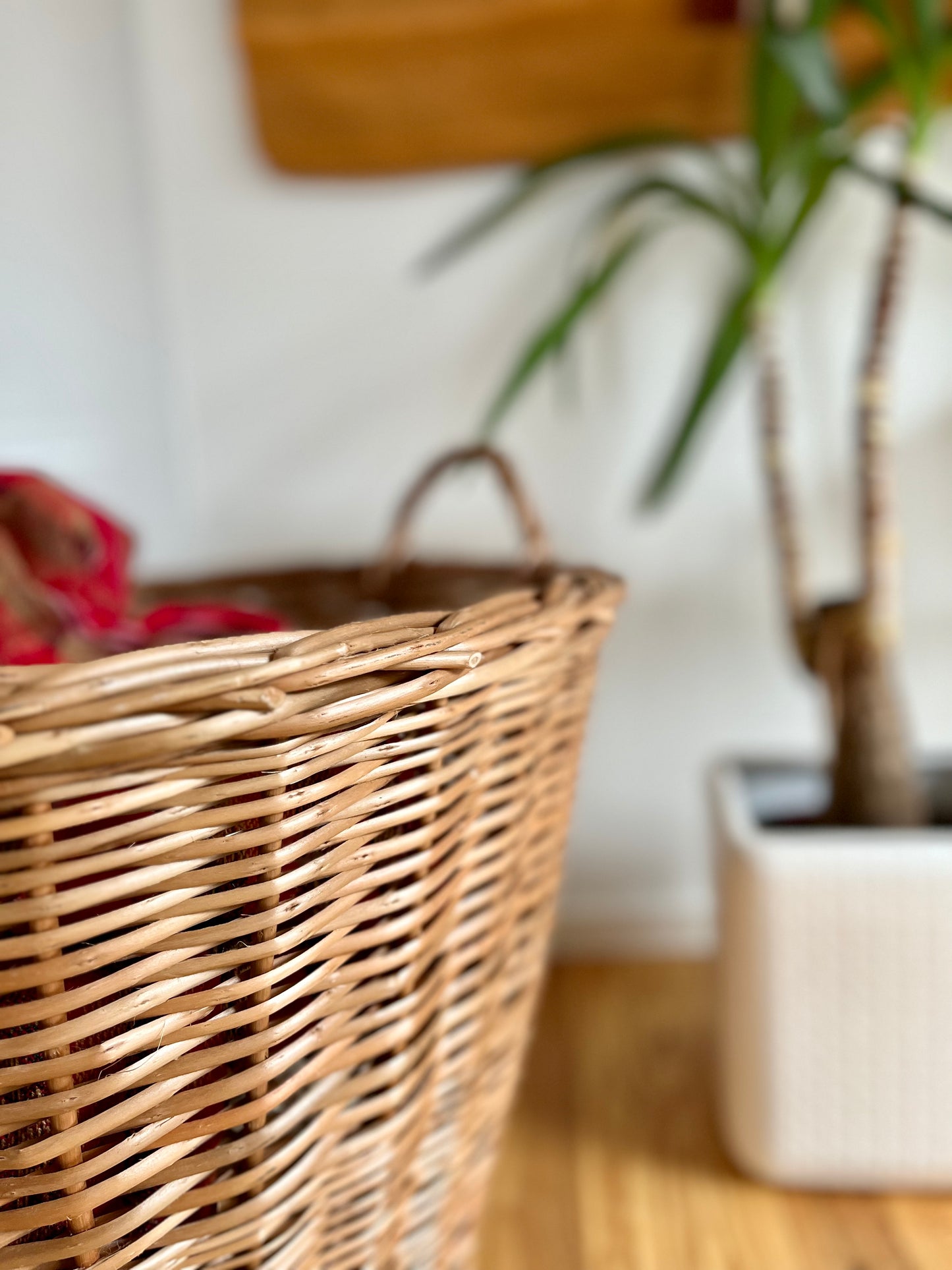 ESTANCIA rattan basket (see delivery below)