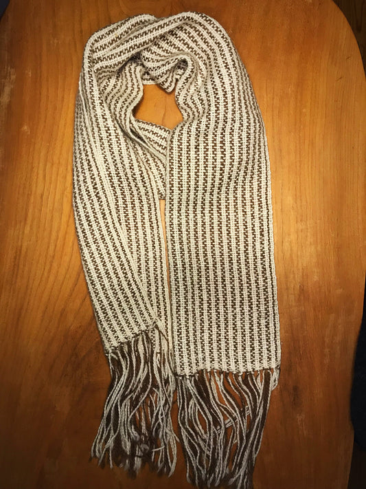 BUFAN scarf with thin stripes